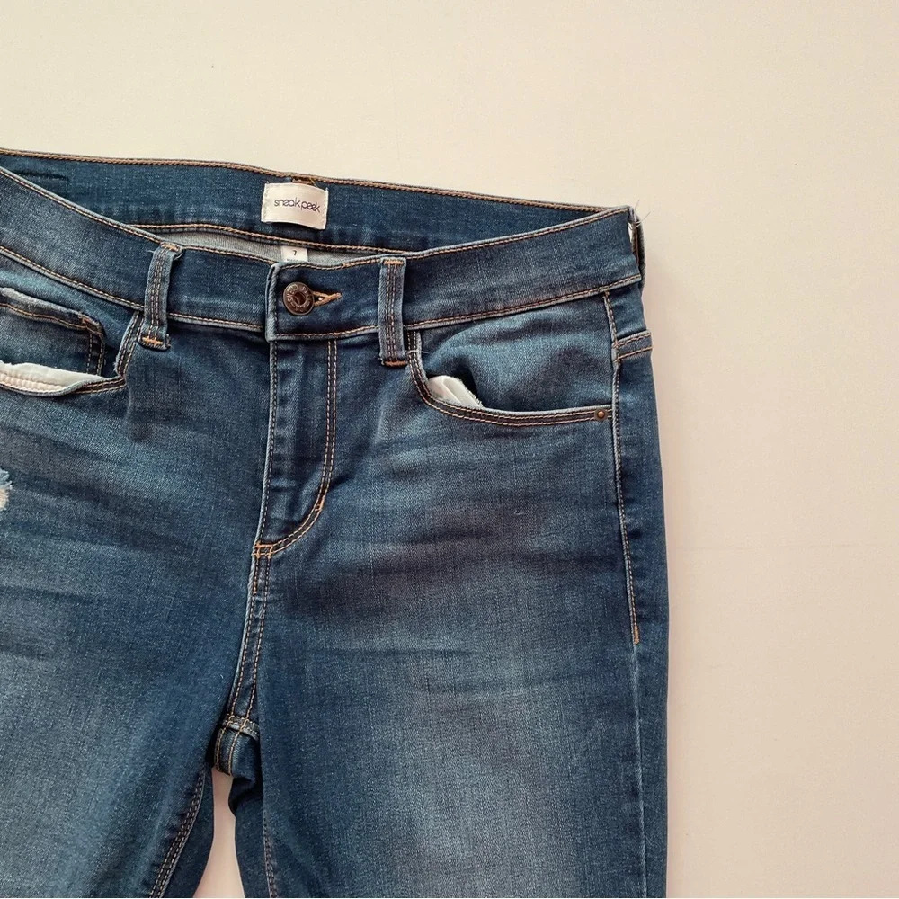 SNEAK PEEK Mid Rise Stretch Skinny Denim Distressed Blue Jeans Frayed Hem Size 7 - Picture 5 of 9